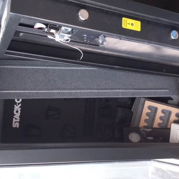 STACK-ON ELITE 30 Gun Safe - Picture 5 of 8